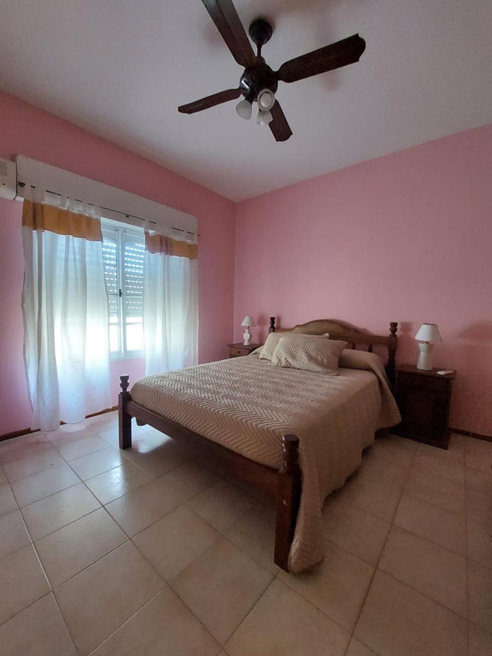 Apartamento El Amanecer De *